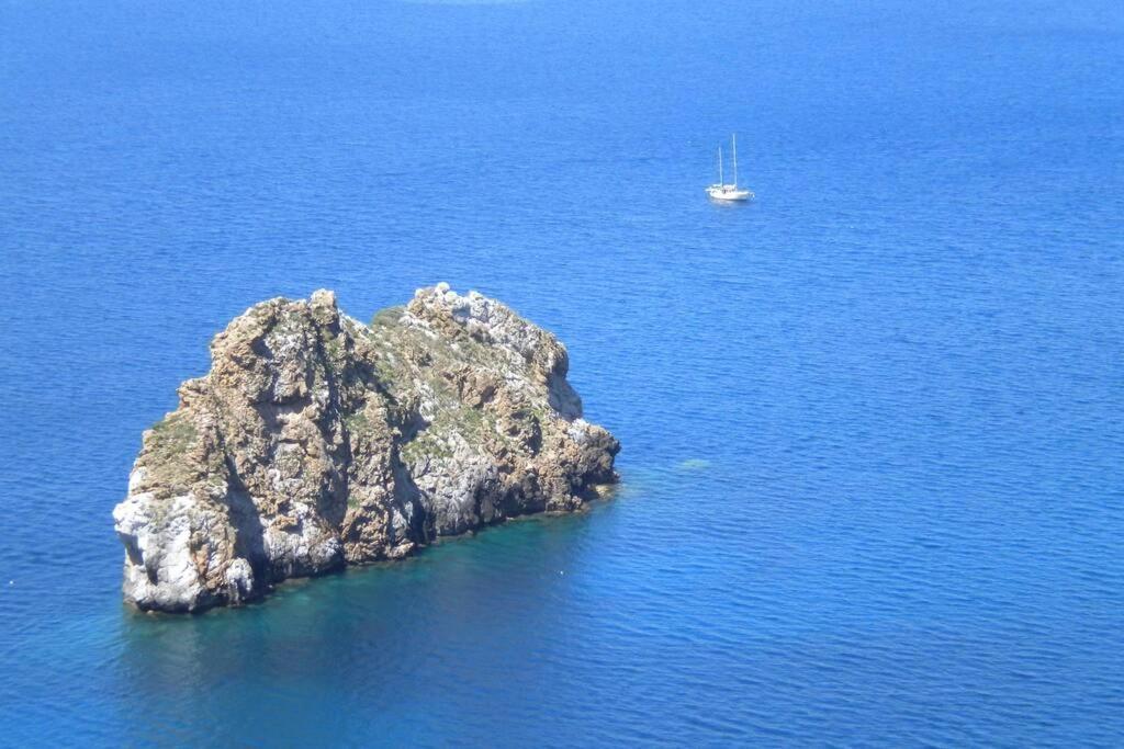 Villa Sul Mare Panorama Unico Nebida Bagian luar foto